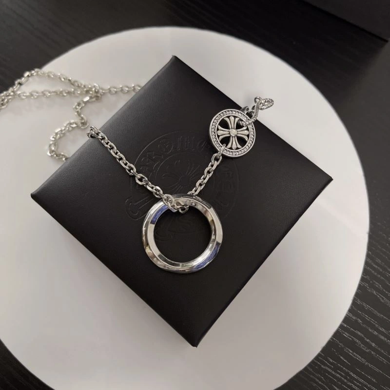 EyeCatching Chrxmx Hxxrts Necklaces 300616