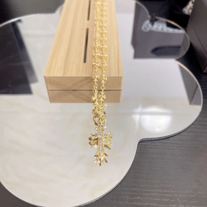 EyeCatching Chrxmx Hxxrts Necklaces 300600