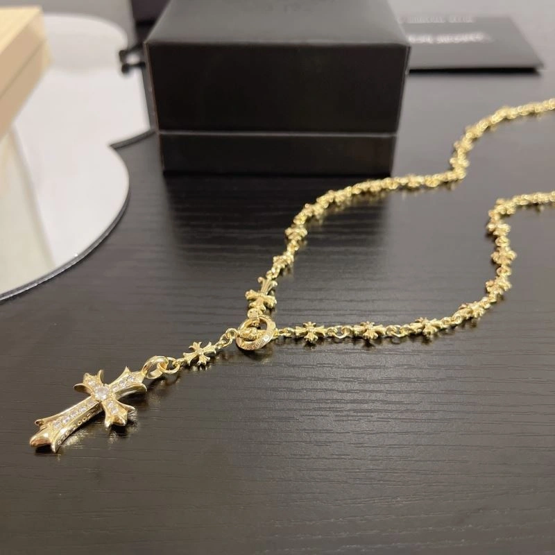 EyeCatching Chrxmx Hxxrts Necklaces 300600