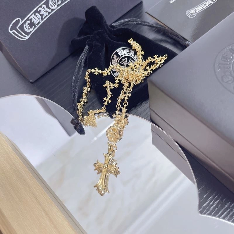 EyeCatching Chrxmx Hxxrts Necklaces 300600