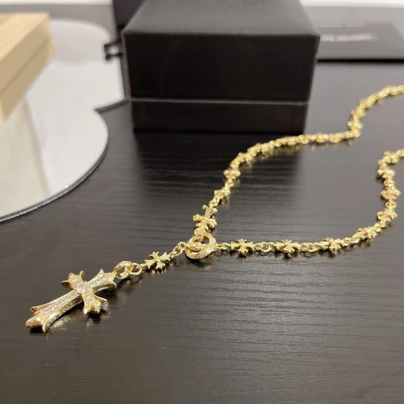 EyeCatching Chrxmx Hxxrts Necklaces 300600