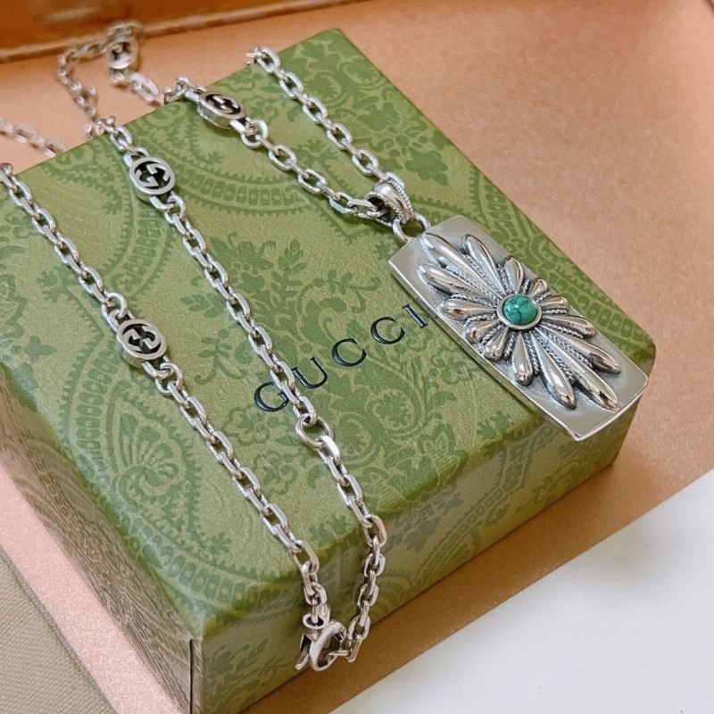 Vibrant Gxccx Necklaces 306199