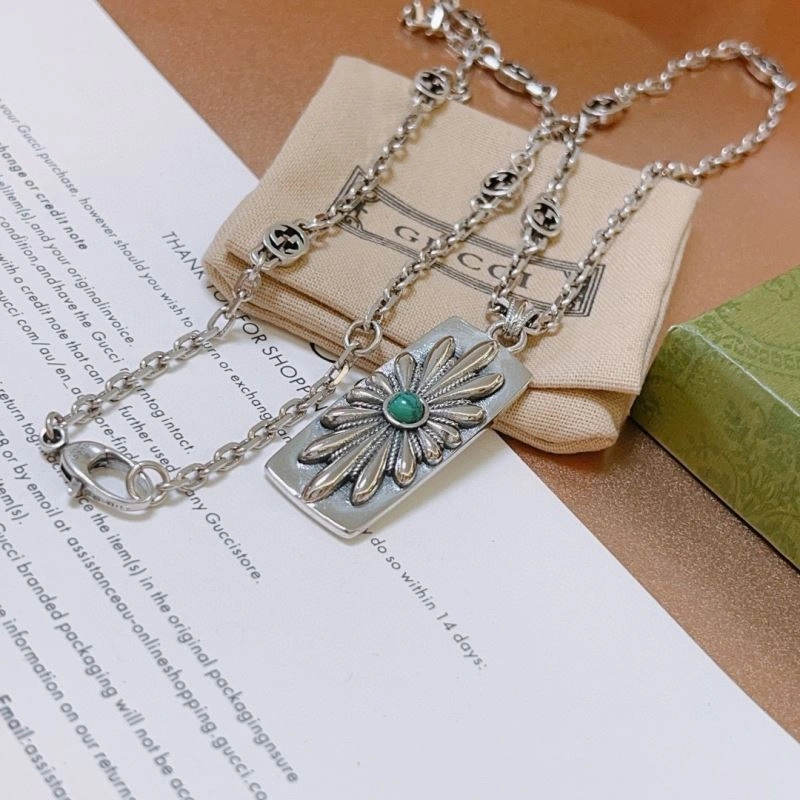 Vibrant Gxccx Necklaces 306199