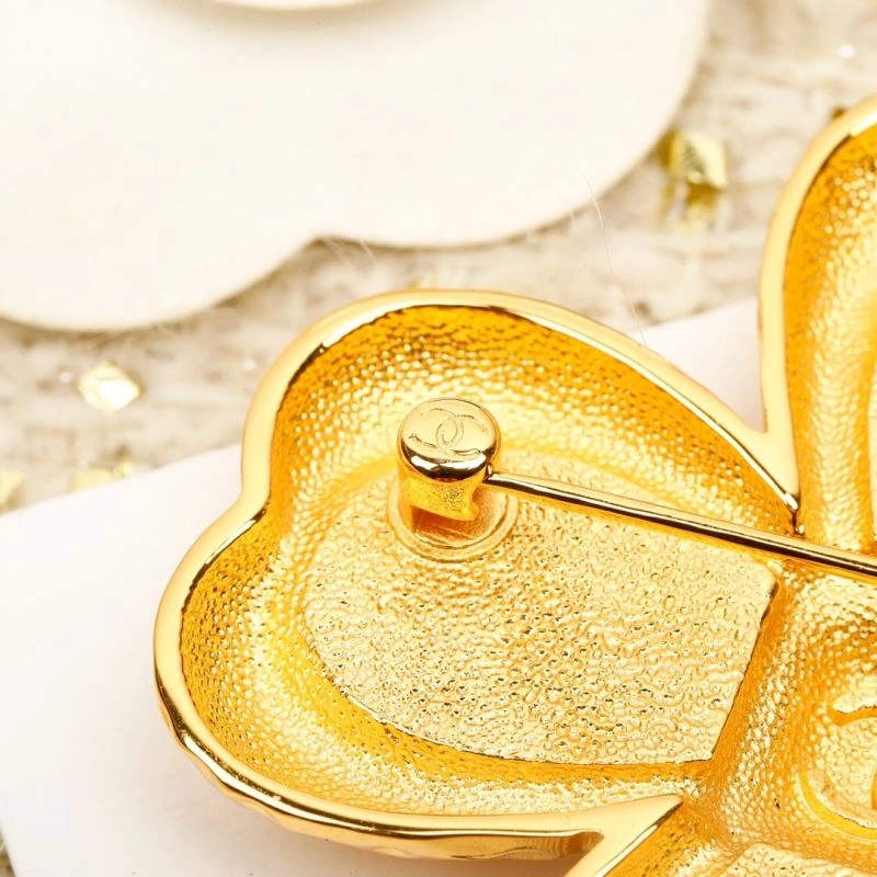 Chxnxl Brooches AllSeason 292420