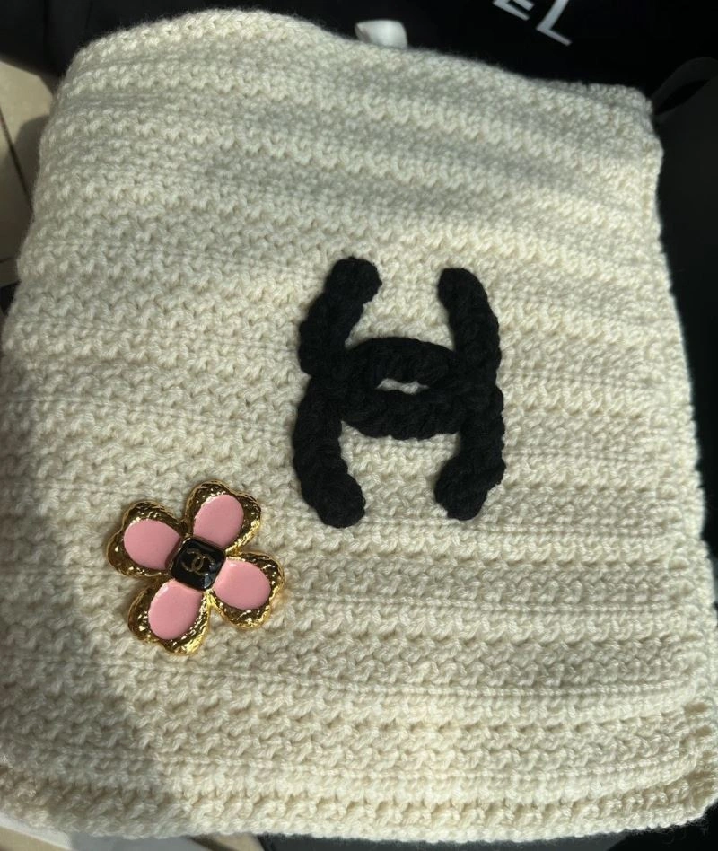 Chxnxl Brooches AllSeason 292420