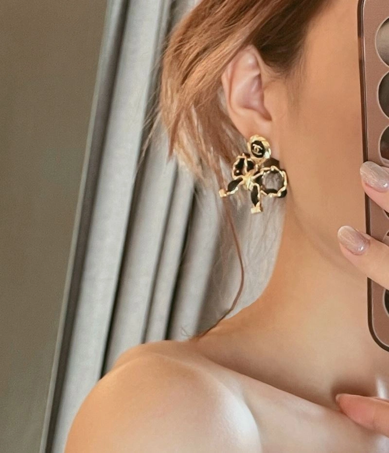 Bright Chxnxl Earrings 291109