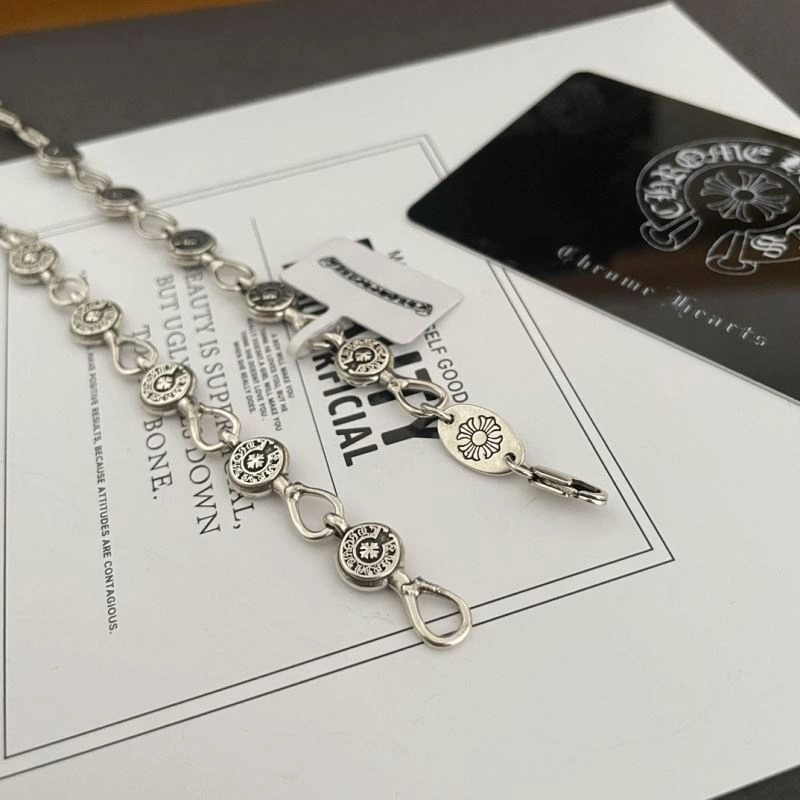 Chrxmx Hxxrts Necklaces DailyWear 300602