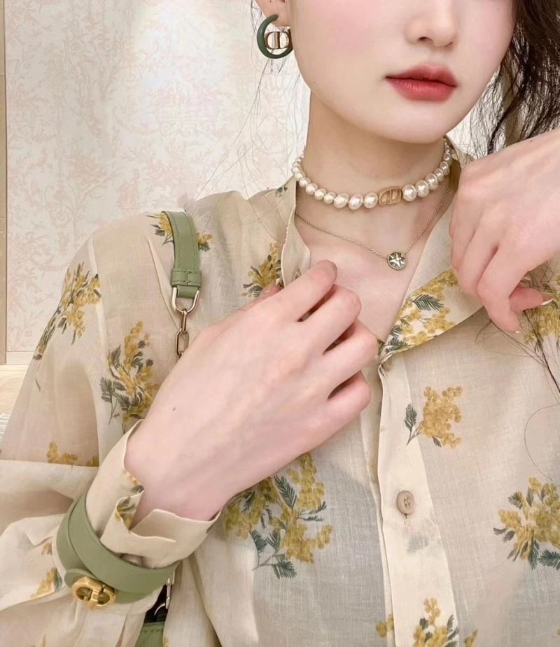 Cozy Christian Dxxr Earrings 295264