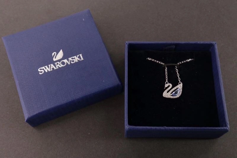 Bold Swxrxvski Necklaces 315227