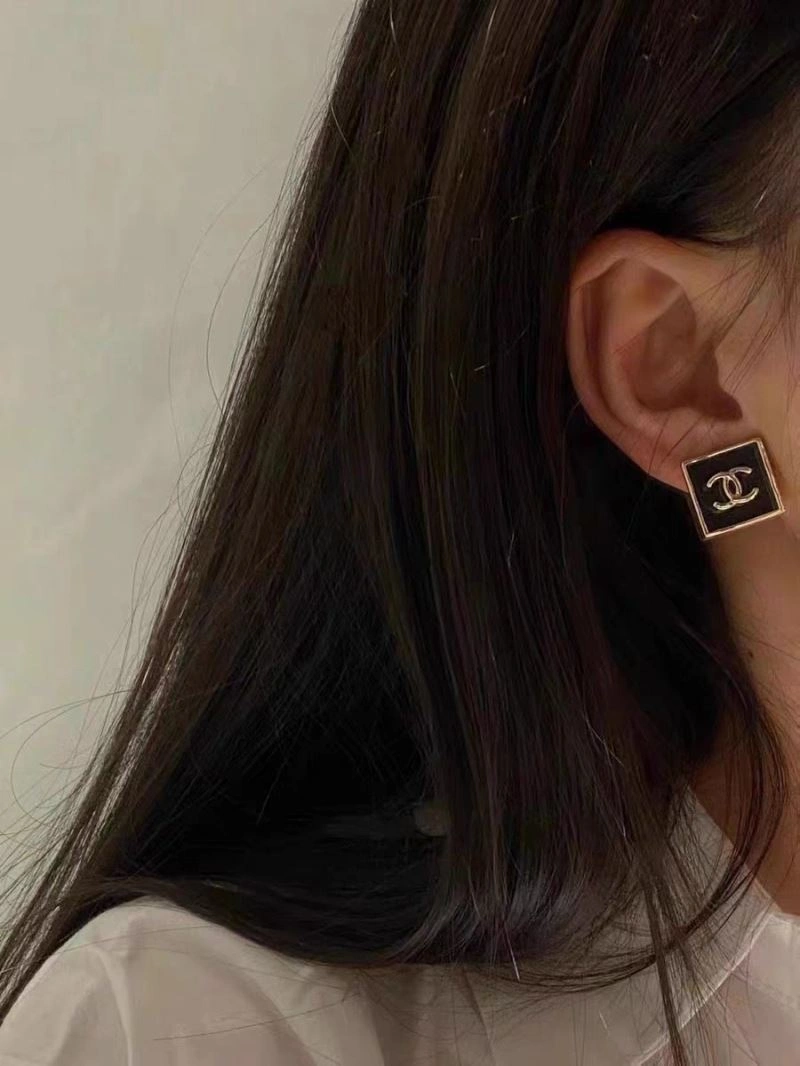 Chxnxl Earrings HighQuality 291131