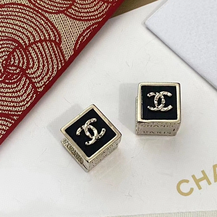Chxnxl Earrings HighQuality 291131