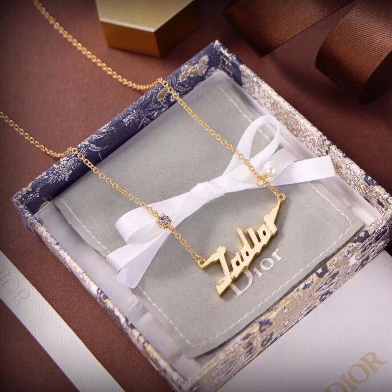 Christian Dxxr Necklaces Trendsetting 295088