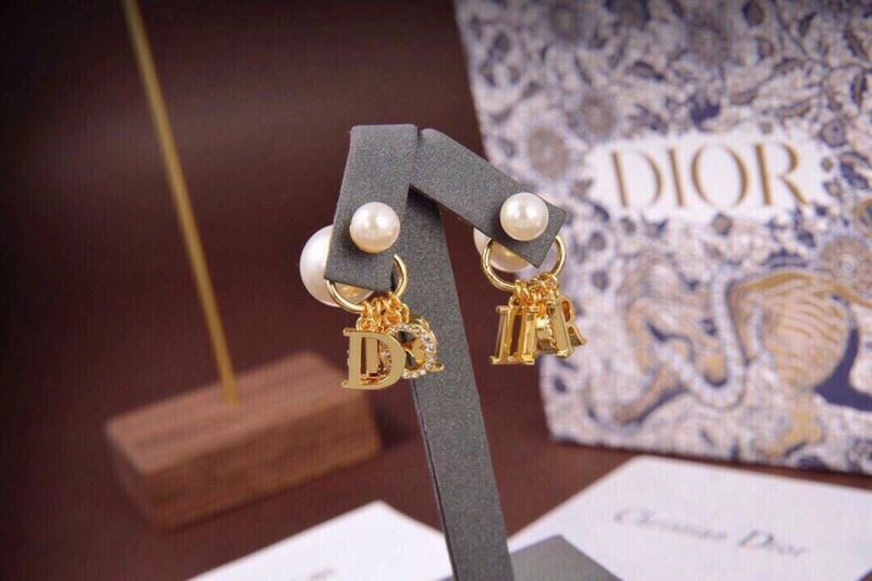 Elegant Christian Dxxr Earrings 295261