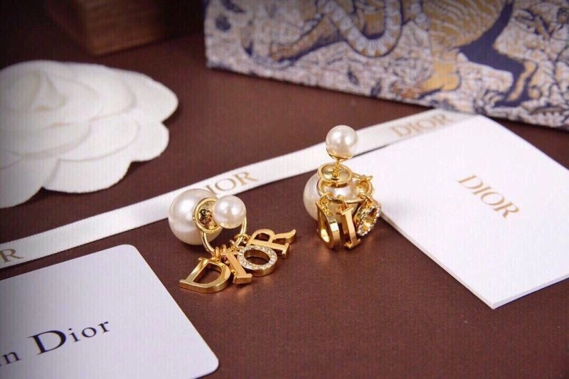 Elegant Christian Dxxr Earrings 295261