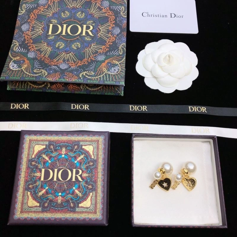 Christian Dxxr Earrings Cozy 295263