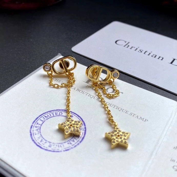 Efficient Christian Dxxr Earrings 295256