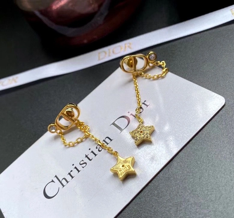 Efficient Christian Dxxr Earrings 295256