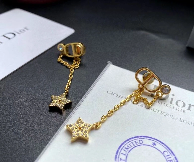 Efficient Christian Dxxr Earrings 295256