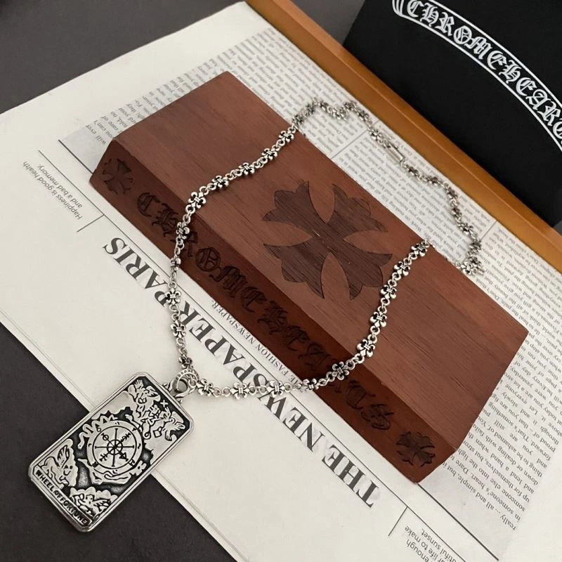 Chrxmx Hxxrts Necklaces EyeCatching 300598