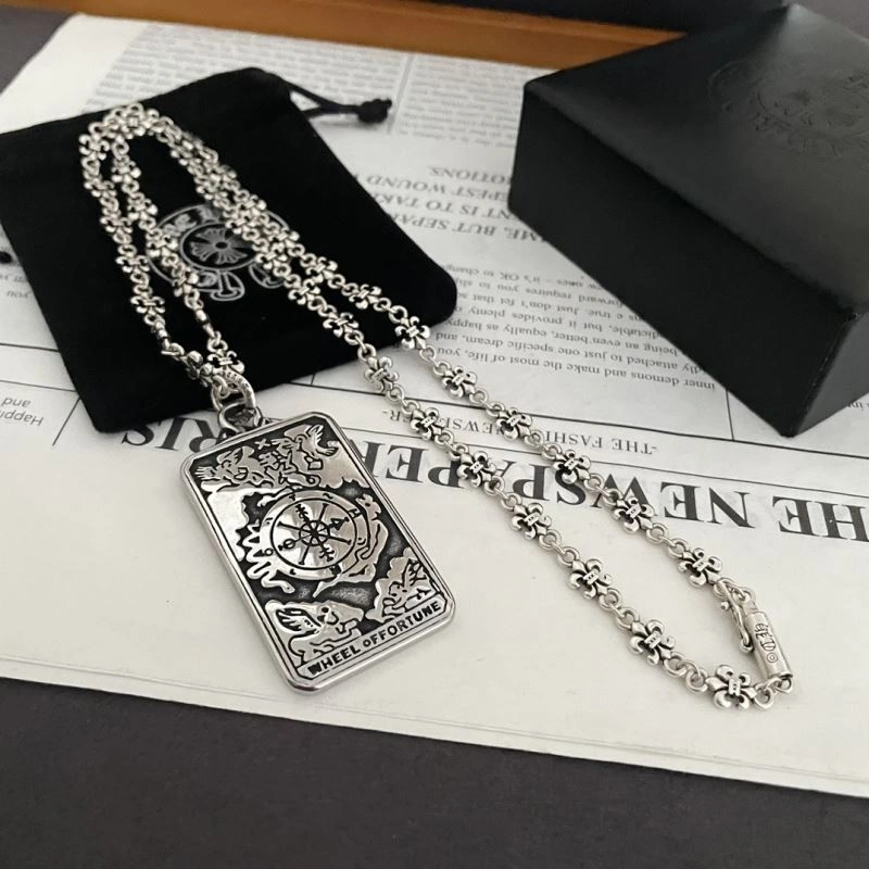 Chrxmx Hxxrts Necklaces EyeCatching 300598