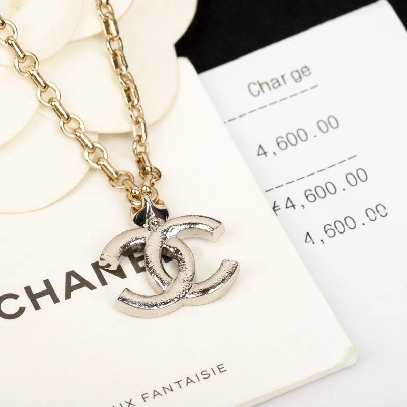 Chxnxl Brooches Timeless 292405