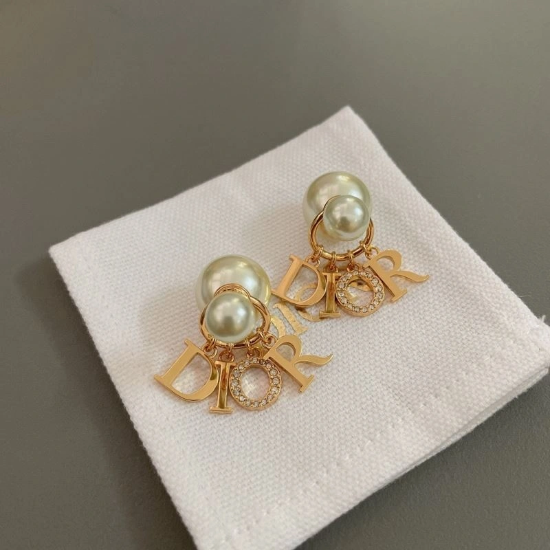Christian Dxxr Earrings Lightweight 295259