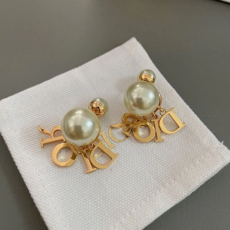 Christian Dxxr Earrings Lightweight 295259