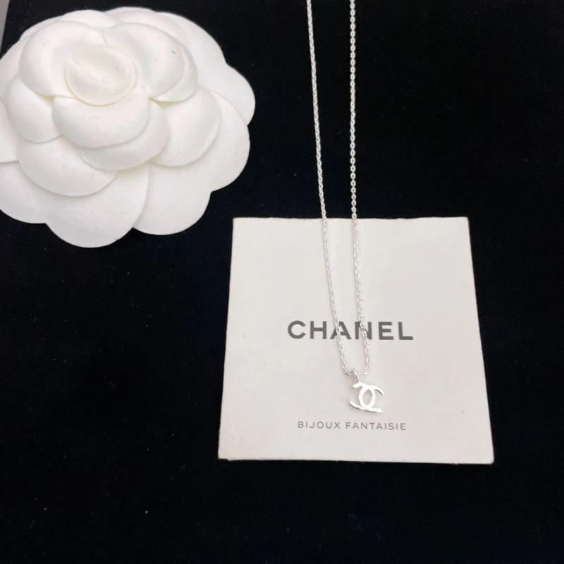 Chxnxl Brooches Soft 292404