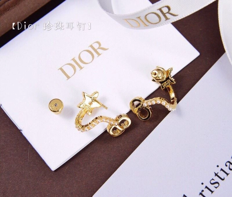 Christian Dxxr Earrings Durable 295260