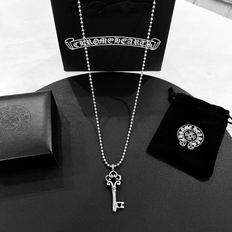 Minimalist Chrxmx Hxxrts Necklaces 300591