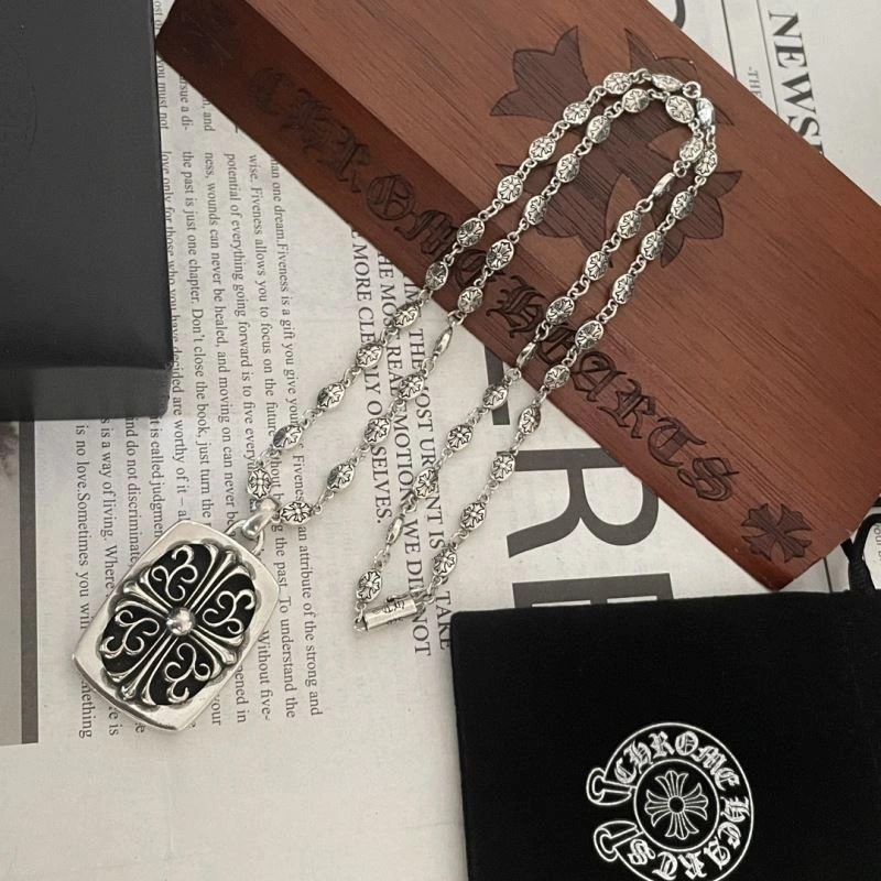 Practical Chrxmx Hxxrts Necklaces 300606