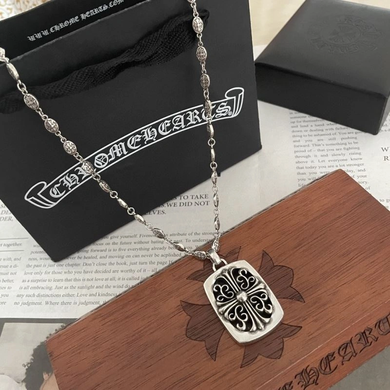 Practical Chrxmx Hxxrts Necklaces 300606