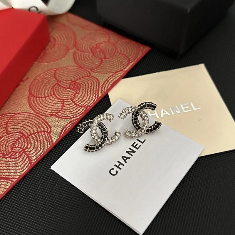 Cozy Chxnxl Earrings 291070