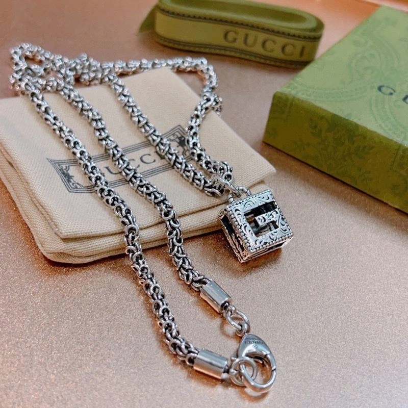 Durable Gxccx Necklaces 306150