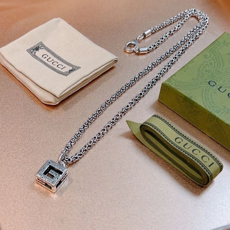 Durable Gxccx Necklaces 306150