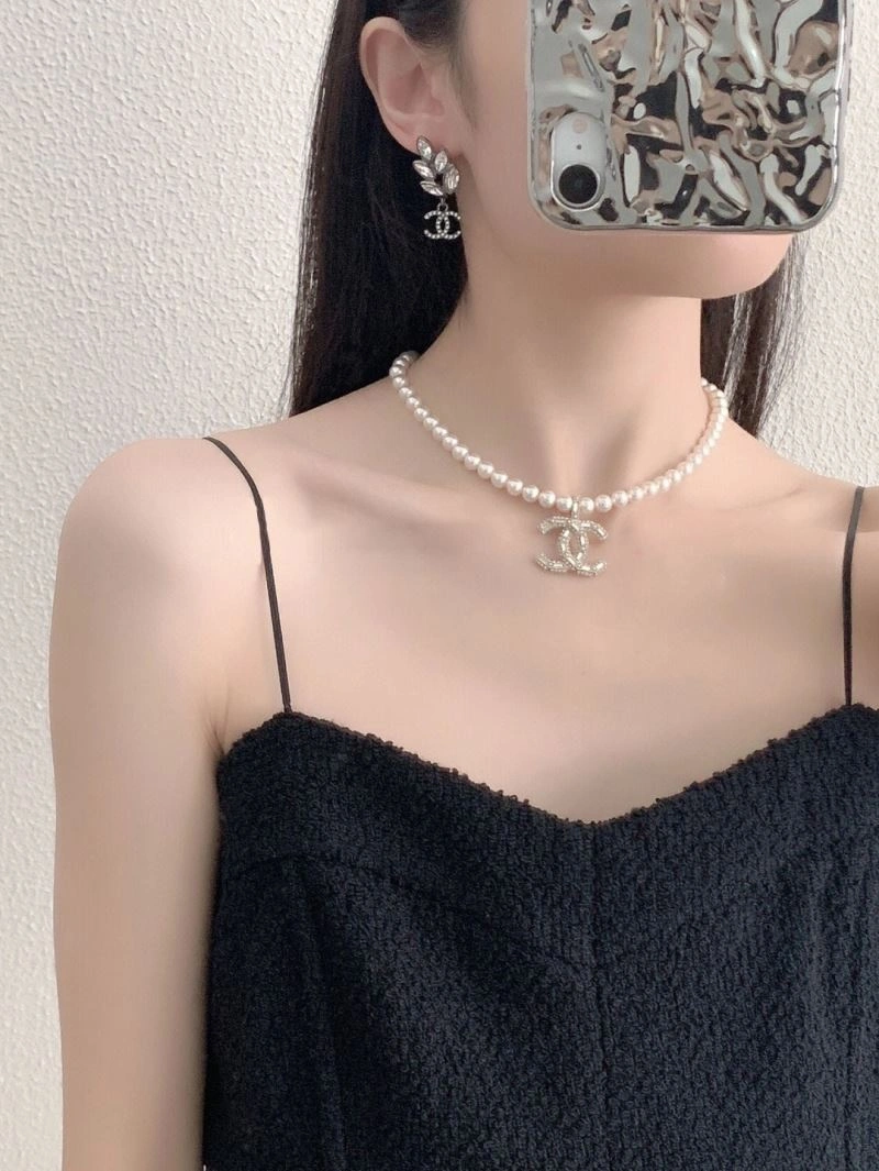 Chxnxl Earrings BestValue 291060