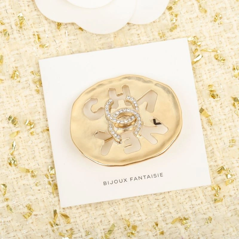 NewStyle Chxnxl Brooches 292396