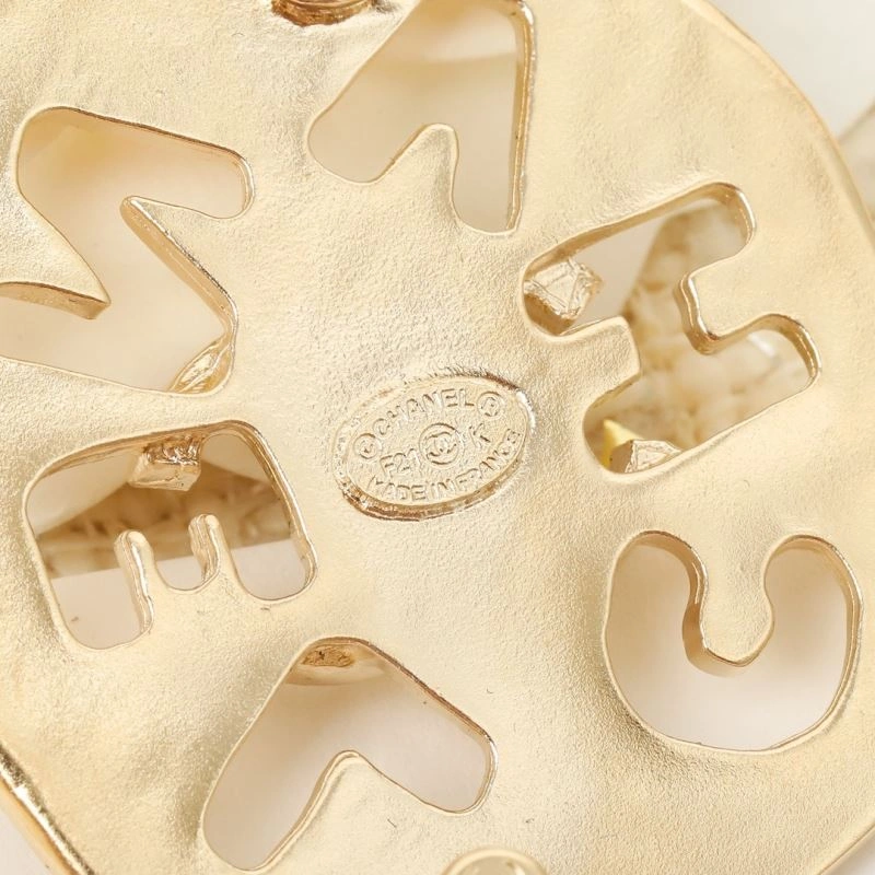 NewStyle Chxnxl Brooches 292396