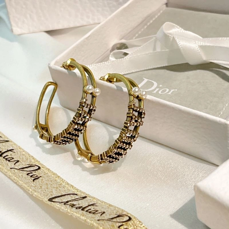 Christian Dxxr Earrings Sleek 295258