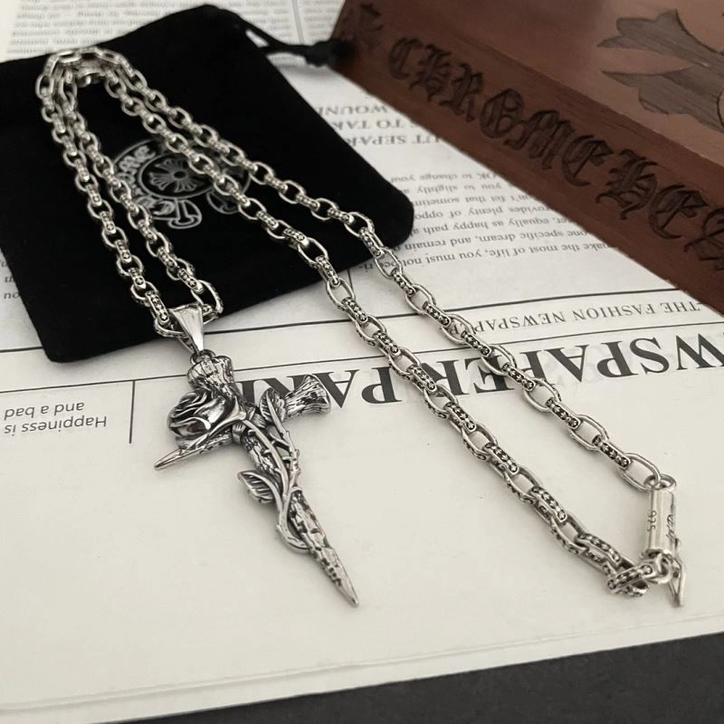Refined Chrxmx Hxxrts Necklaces 300582