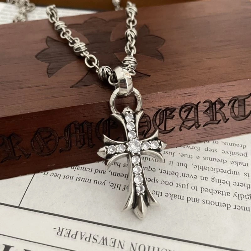 Chrxmx Hxxrts Necklaces Breathable 300594