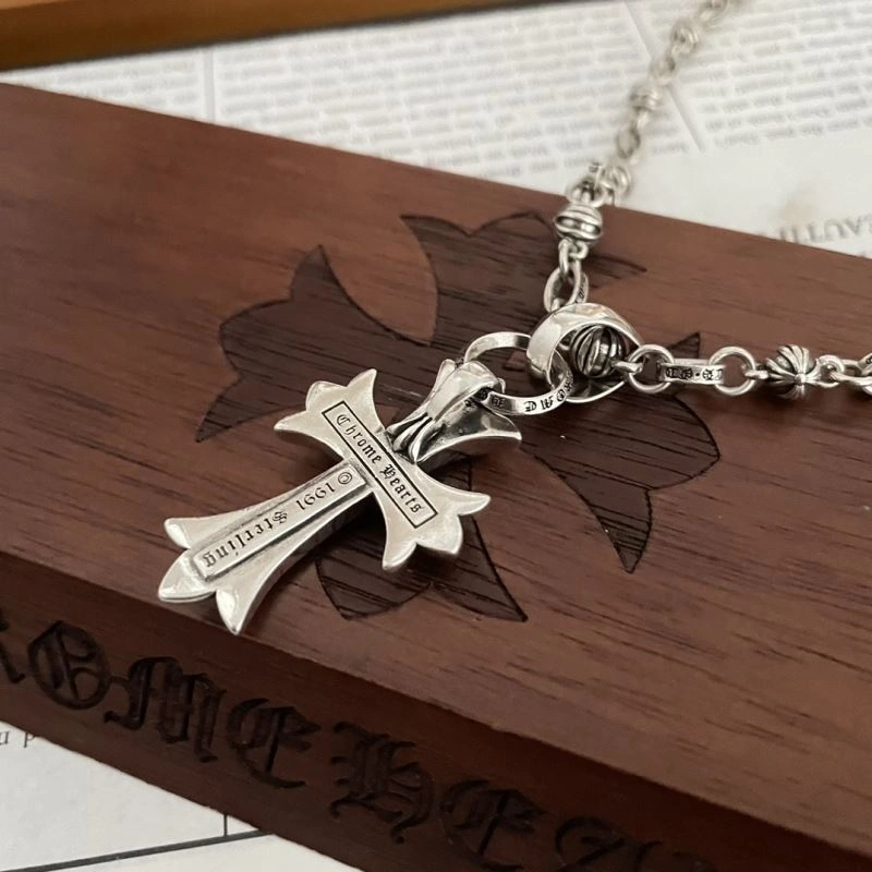 Chrxmx Hxxrts Necklaces Breathable 300594