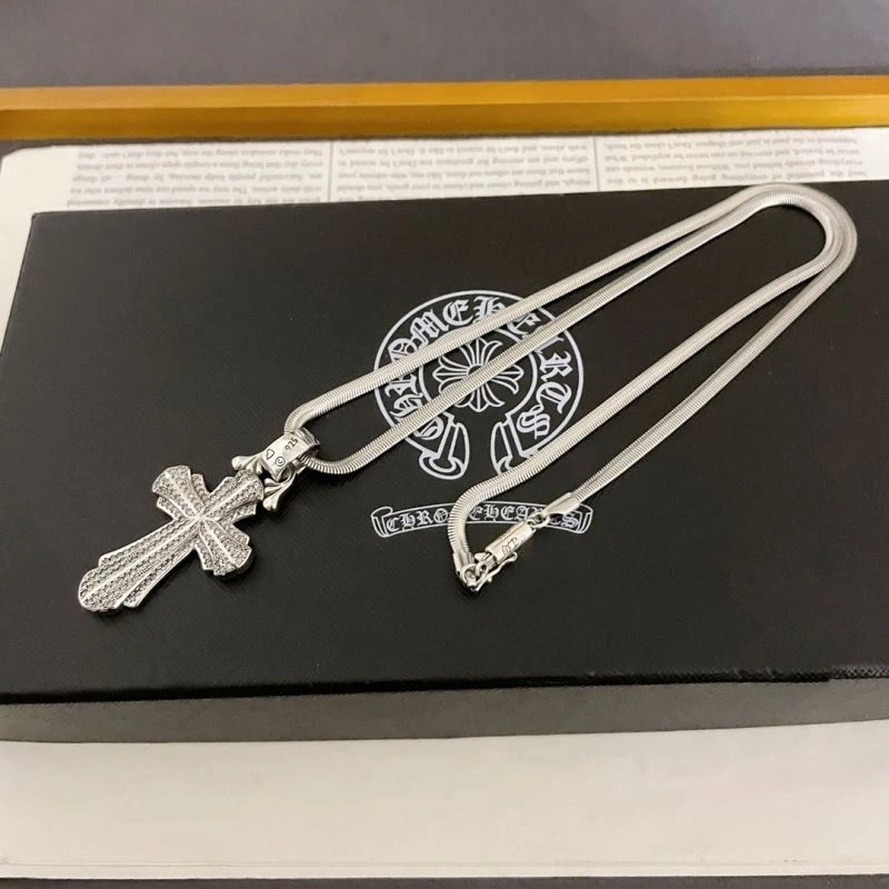 Compact Chrxmx Hxxrts Necklaces 300580