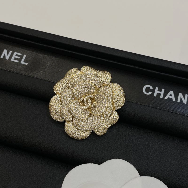 Breathable Chxnxl Brooches 292393