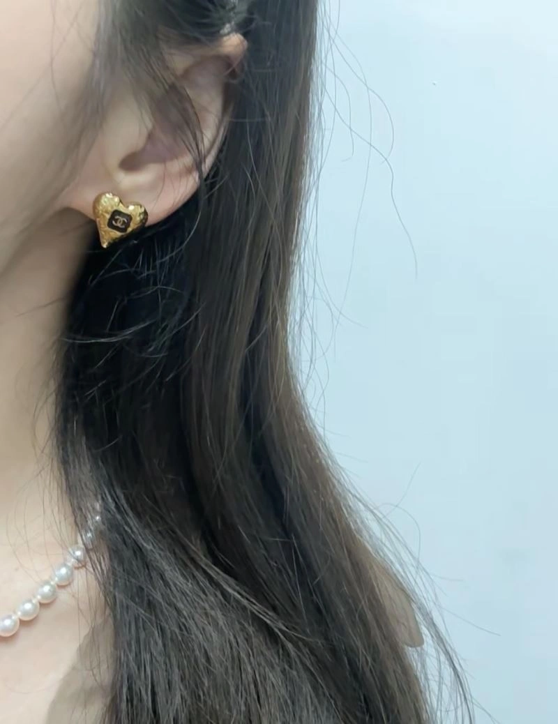 Christian Dxxr Earrings WellDesigned 295249