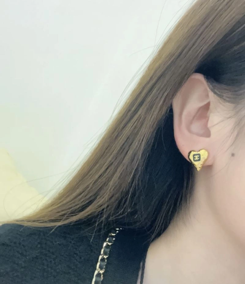 Christian Dxxr Earrings WellDesigned 295249