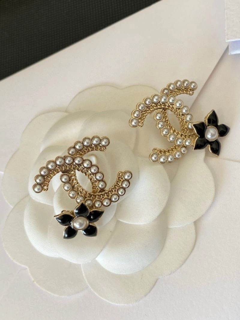 Modern Chxnxl Earrings 291073