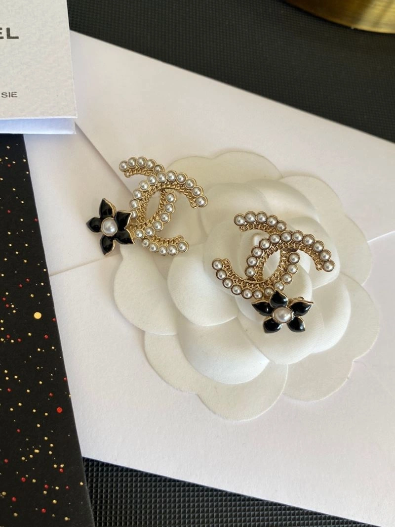 Modern Chxnxl Earrings 291073