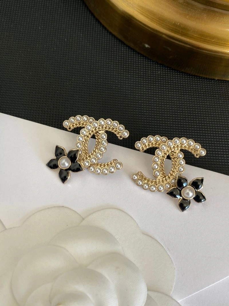 Modern Chxnxl Earrings 291073