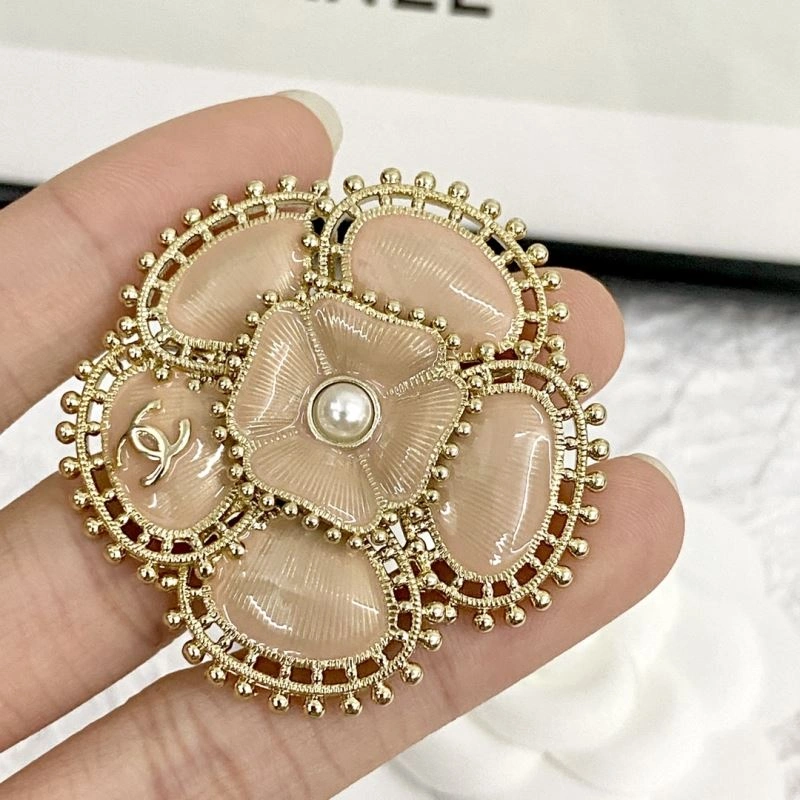 Practical Chxnxl Brooches 292391